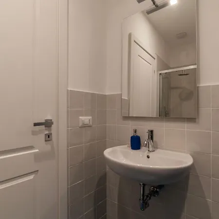 Guesthost - Charming Metro Cipro Apartman Róma