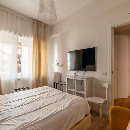 Apartman Guesthost - Charming Metro Cipro *